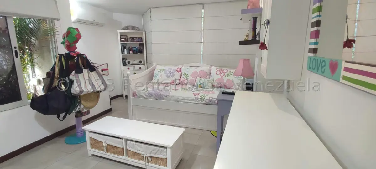 Apartamento (1 Nivel) en Venta en Las Mercedes, Distrito Metropolitano - 33