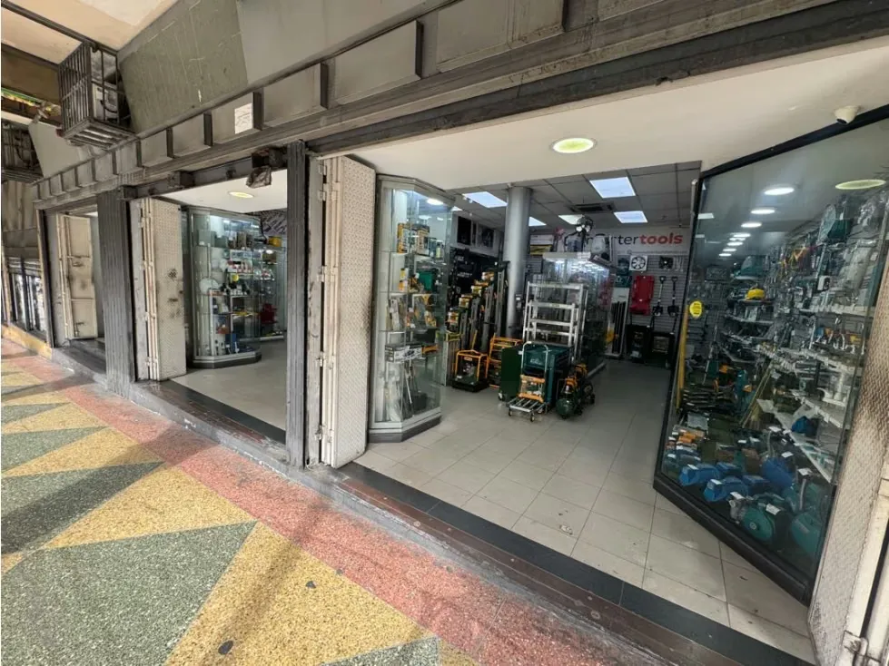 VENDO Local 127m2 2B AV. BARALT - 3