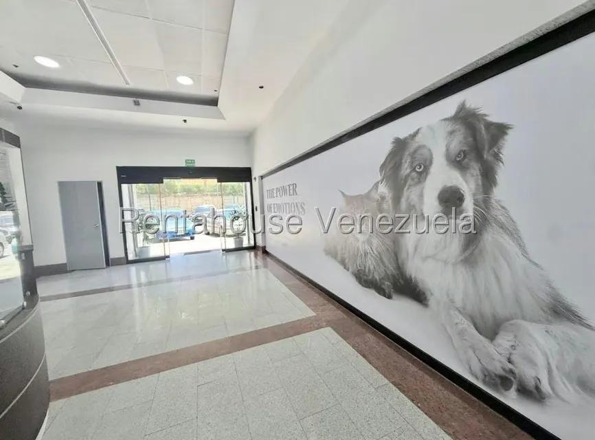 Local Comercial en Alquiler en La Lagunita Country Club, Distrito Metropolitano - 25