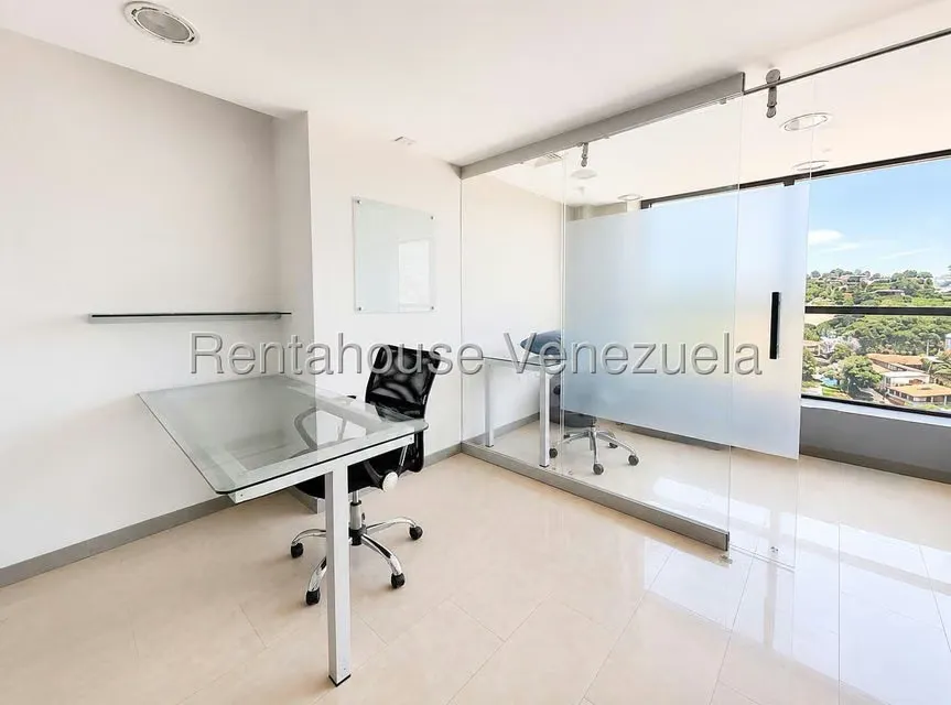 Local Comercial en Alquiler en La Lagunita Country Club, Distrito Metropolitano - 6