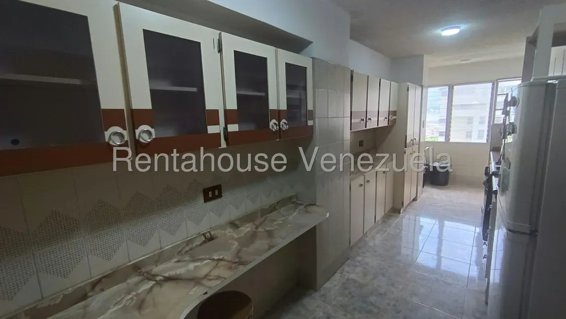 Apartamento (1 Nivel) en Venta en La Urbina, Distrito Metropolitano - 11