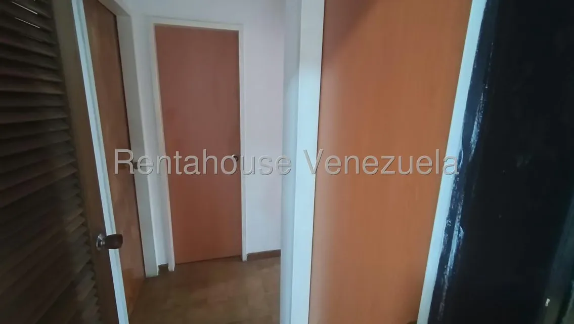 Apartamento (1 Nivel) en Venta en La Urbina, Distrito Metropolitano - 13