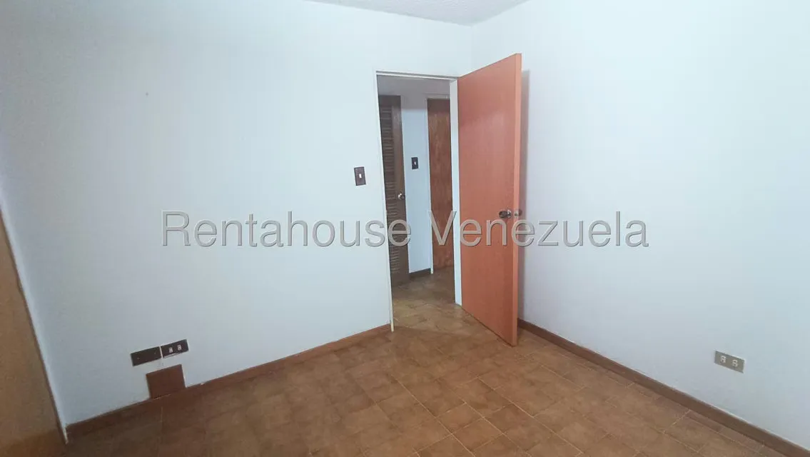 Apartamento (1 Nivel) en Venta en La Urbina, Distrito Metropolitano - 15
