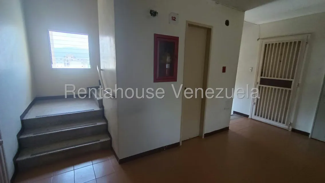 Apartamento (1 Nivel) en Venta en La Urbina, Distrito Metropolitano - 26