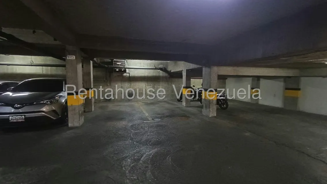 Apartamento (1 Nivel) en Venta en La Urbina, Distrito Metropolitano - 31