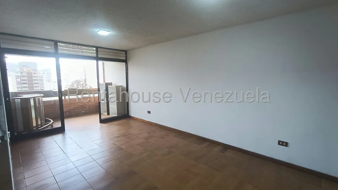Apartamento (1 Nivel) en Venta en La Urbina, Distrito Metropolitano - 7