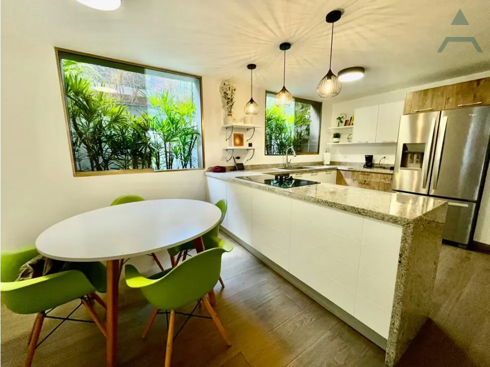 Se vende casa 720m² 4h+2s/4b+s/4p Colinas de Tamanaco - 14