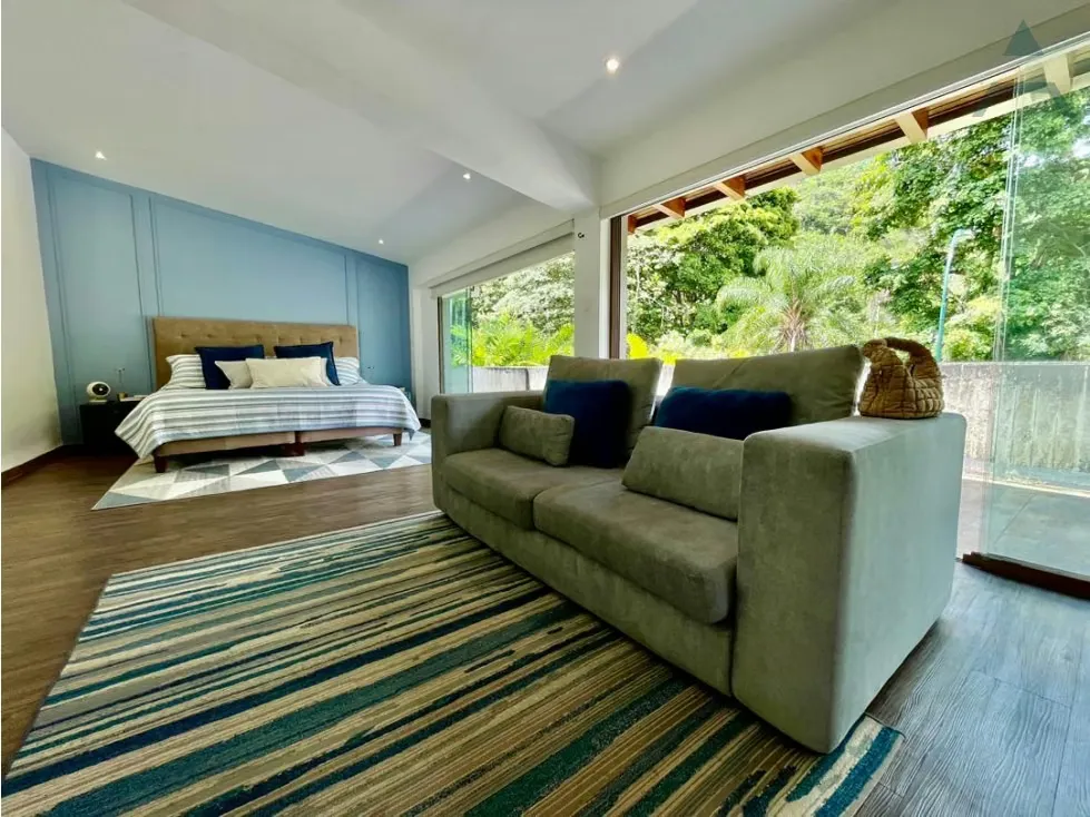 Se vende casa 720m² 4h+2s/4b+s/4p Colinas de Tamanaco - 18