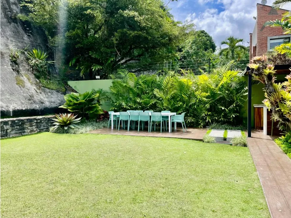 Se vende casa 720m² 4h+2s/4b+s/4p Colinas de Tamanaco - 3