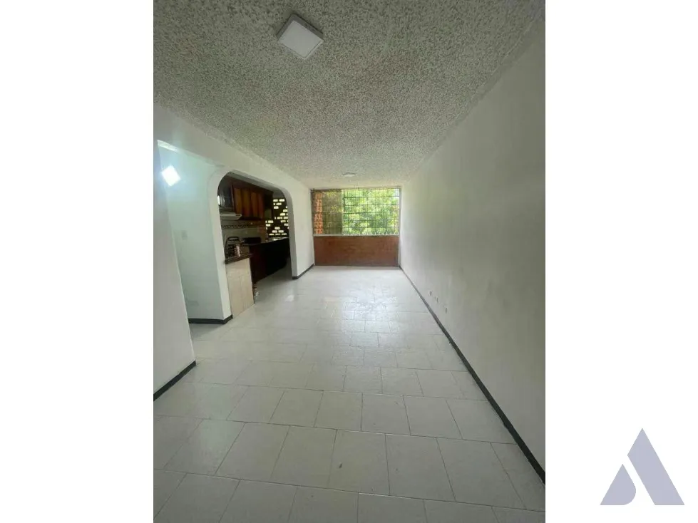 En Venta Apartamento Urb. Nueva Casarapa. El Alambique - 3