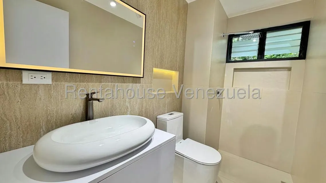 Apartamento (1 Nivel) en Venta en Cerro Verde, Distrito Metropolitano - 17