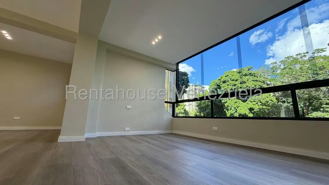 Apartamento (1 Nivel) en Venta en Cerro Verde, Distrito Metropolitano - 7