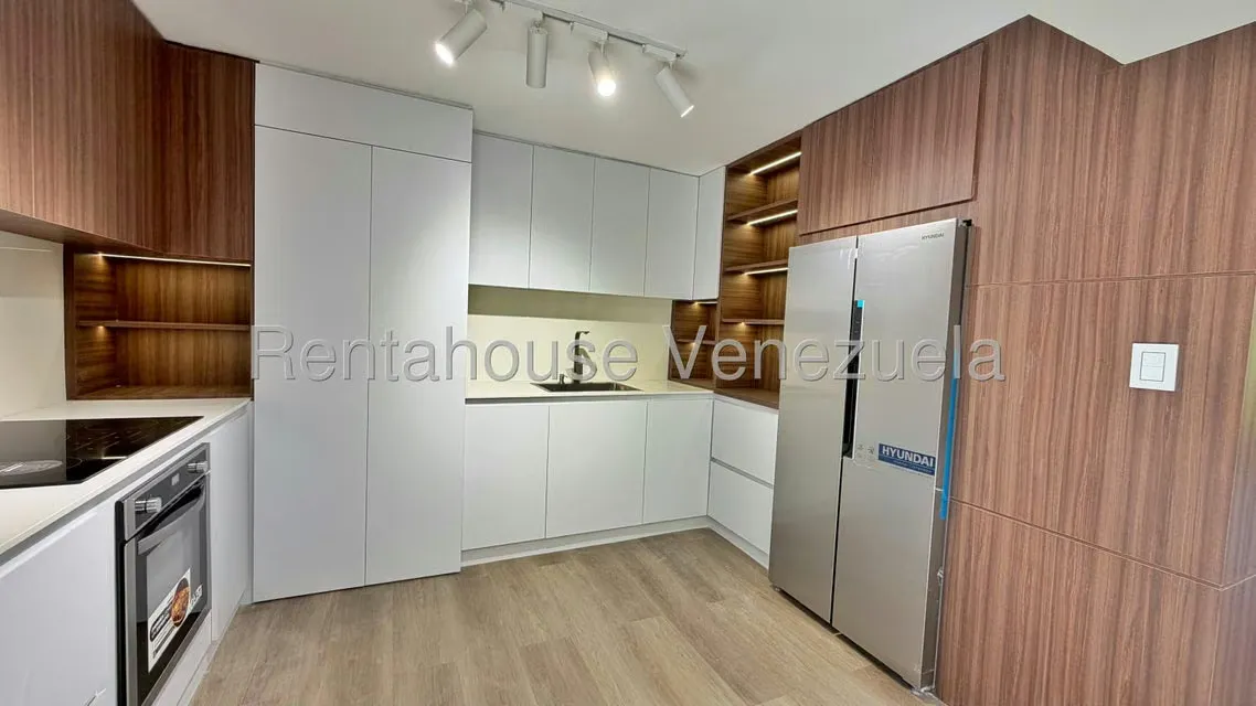 Apartamento (1 Nivel) en Venta en Cerro Verde, Distrito Metropolitano - 10