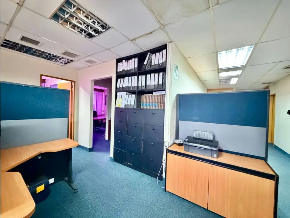Se vende oficina 140m2 1B/3p La Pirámide Prados del Este - 3