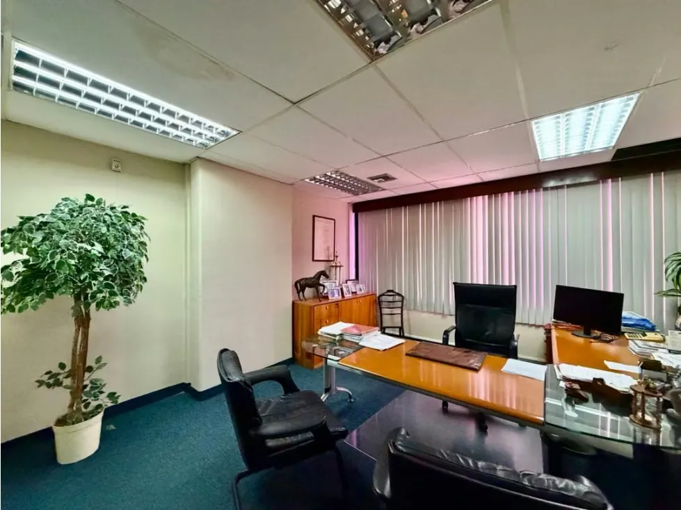 Se vende oficina 140m2 1B/3p La Pirámide Prados del Este - 6