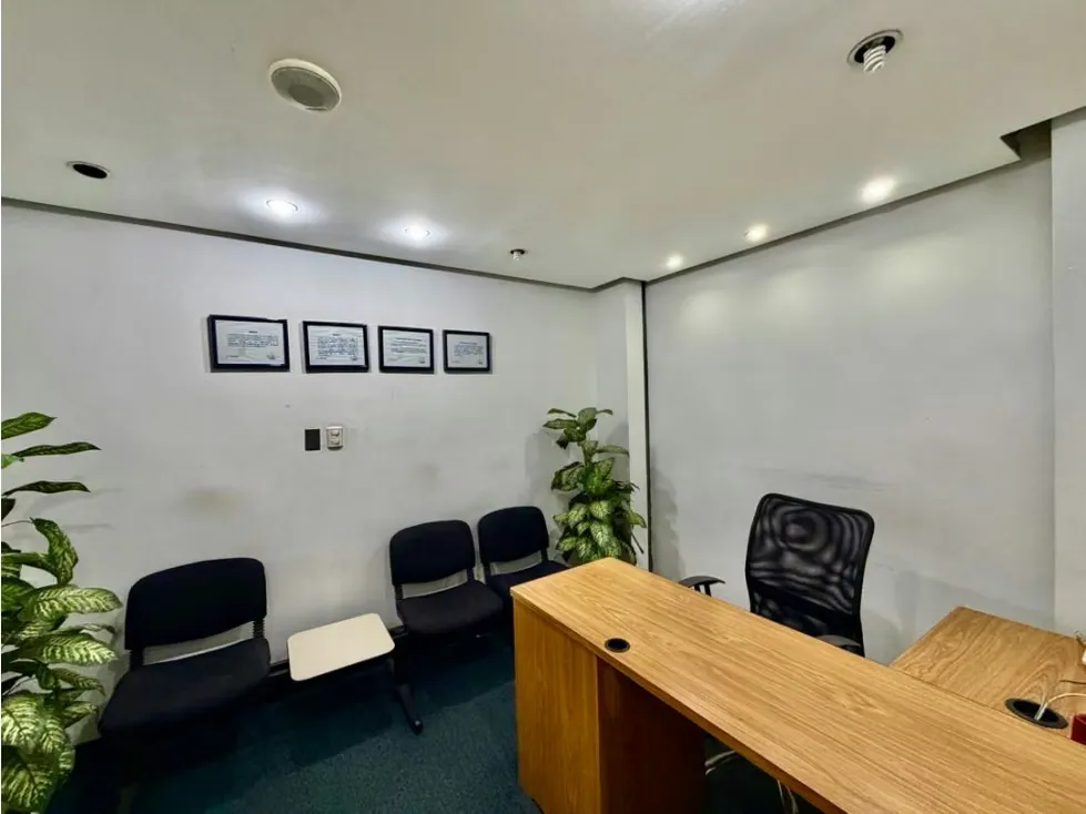 Se vende oficina 140m2 1B/3p La Pirámide Prados del Este - 8