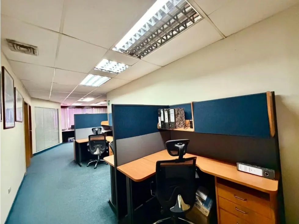 Se vende oficina 140m2 1B/3p La Pirámide Prados del Este - 10