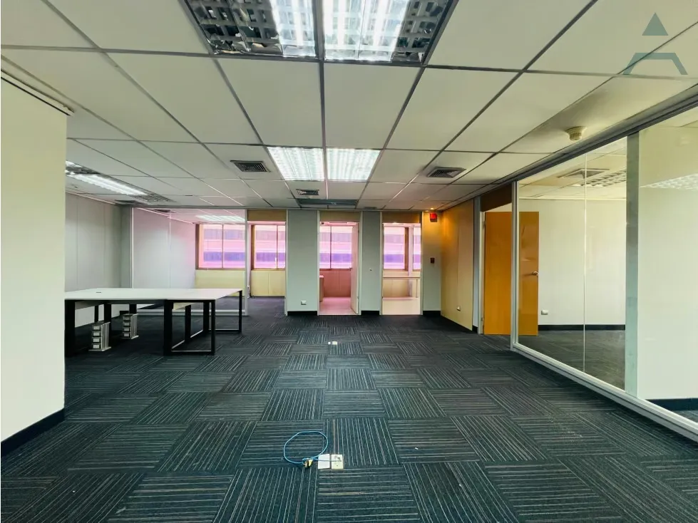 Se alquila Oficina 130m² Chuao - 22