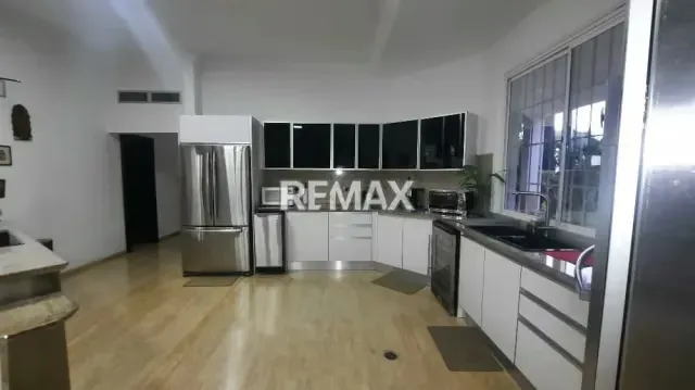Se Vende Casa en San Miguel, Etapa III - 4