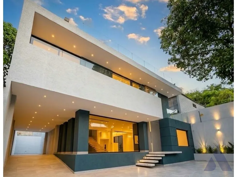 Se vende/alquila casa comercial 420m2 San Román 3547