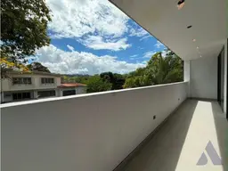 View 18