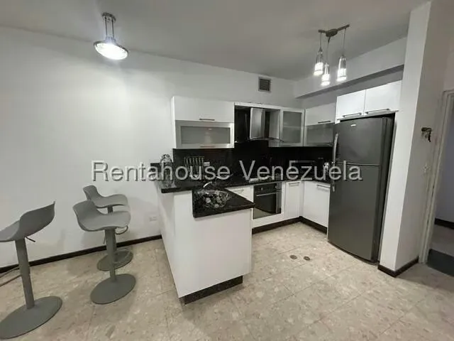 Apartamento (1 Nivel) en Alquiler en La Castellana, Distrito Metropolitano - 5
