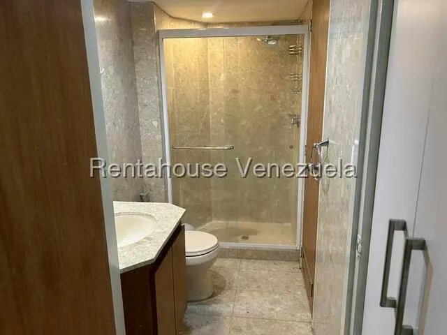 Apartamento (1 Nivel) en Alquiler en La Castellana, Distrito Metropolitano - 7