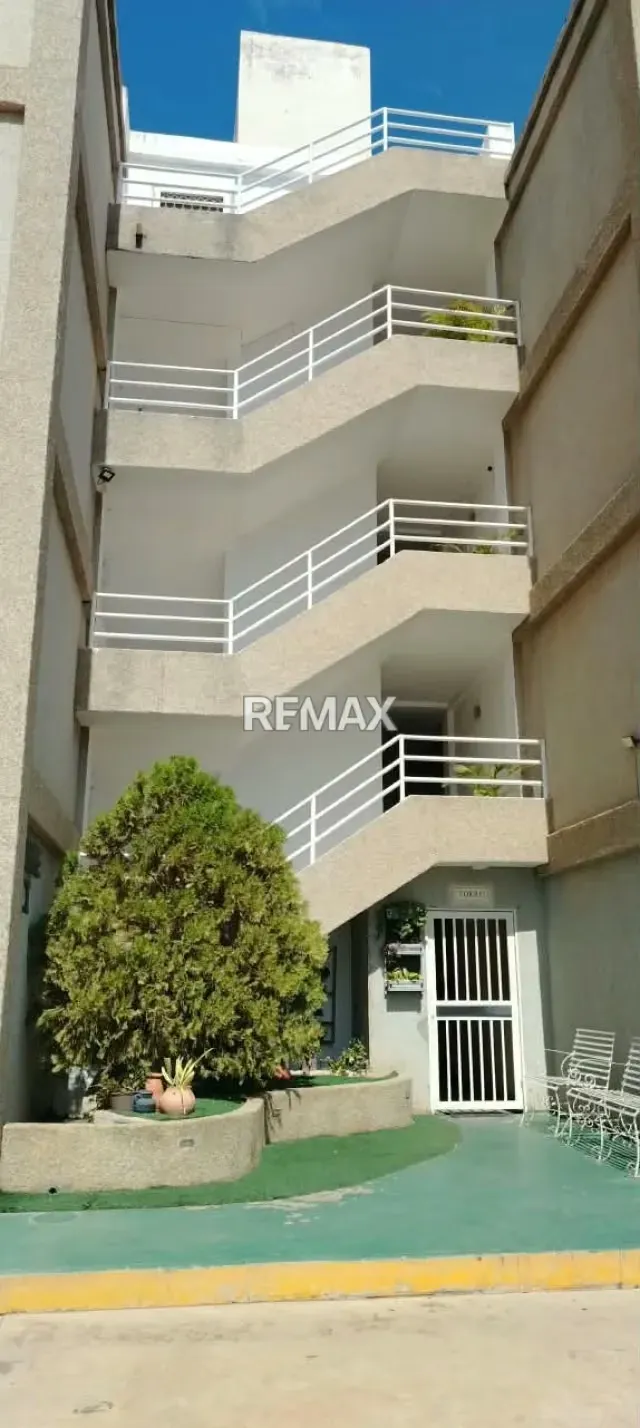 Apartamento en venta en el Conjunto Residencial Jardin Los Naranjos, Maracaibo