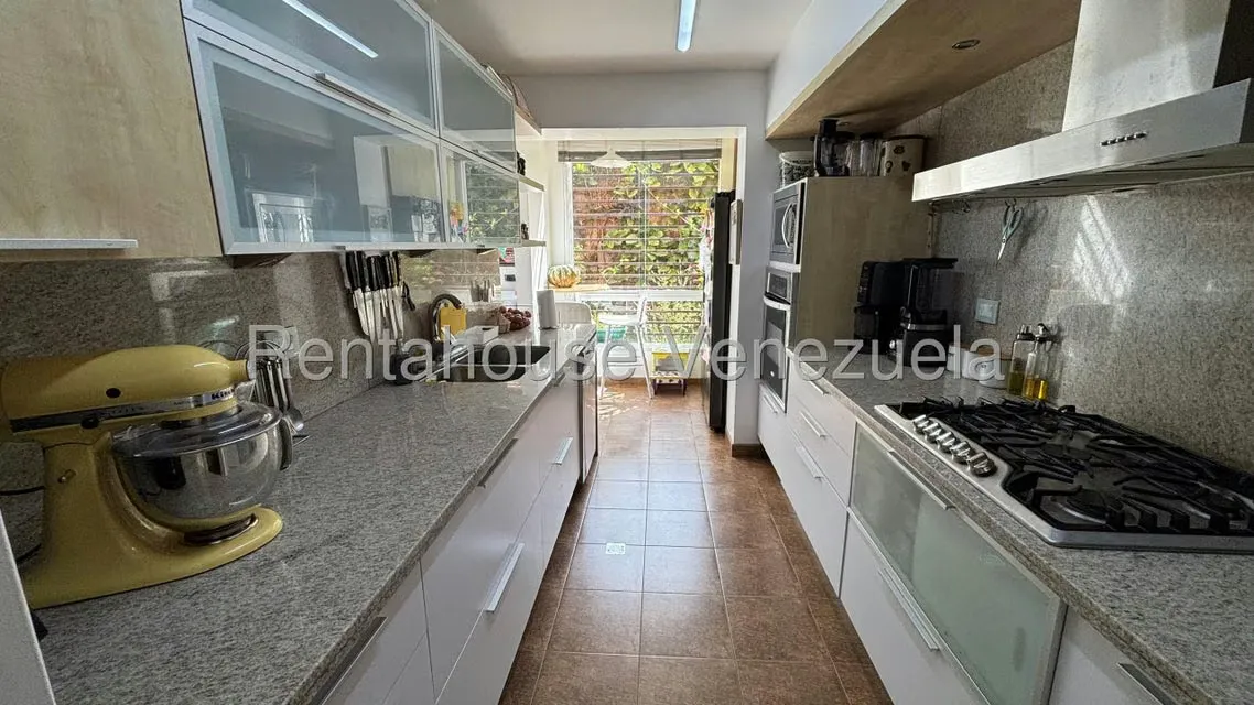 Apartamento (1 Nivel) en Venta en La Boyera, Distrito Metropolitano - 3