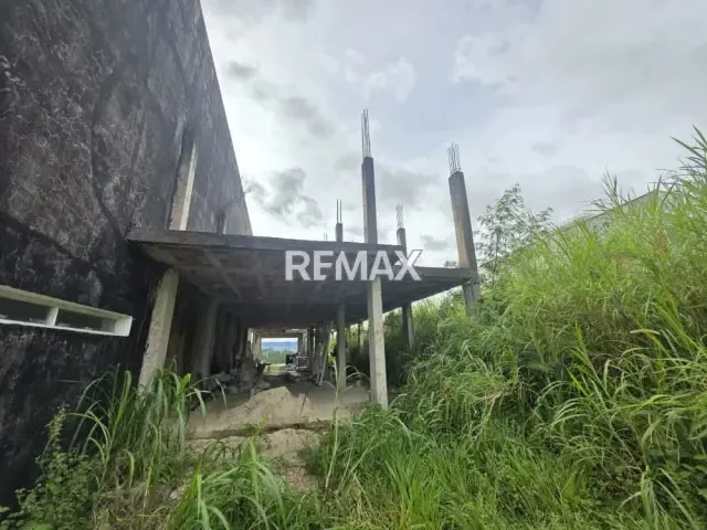 En venta parcela ubicada en la urbanización Colinas de Pirineos - 4