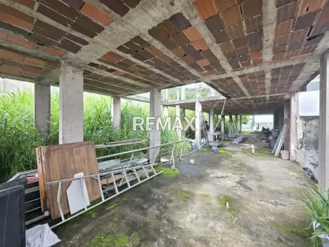 En venta parcela ubicada en la urbanización Colinas de Pirineos - 9
