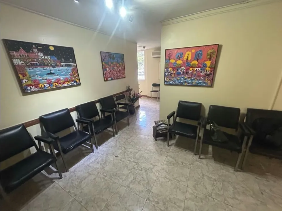 Alquilo cubiculos 18m2 Los Caobos 4005 - 3
