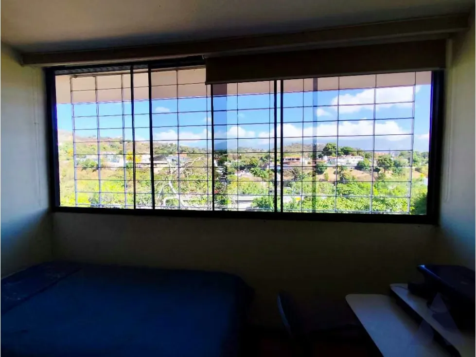 Se Vende Casa en Calle Cerrada 700m2 Prados del Este Para Actualizar - 30