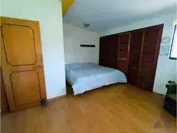 Vista 44