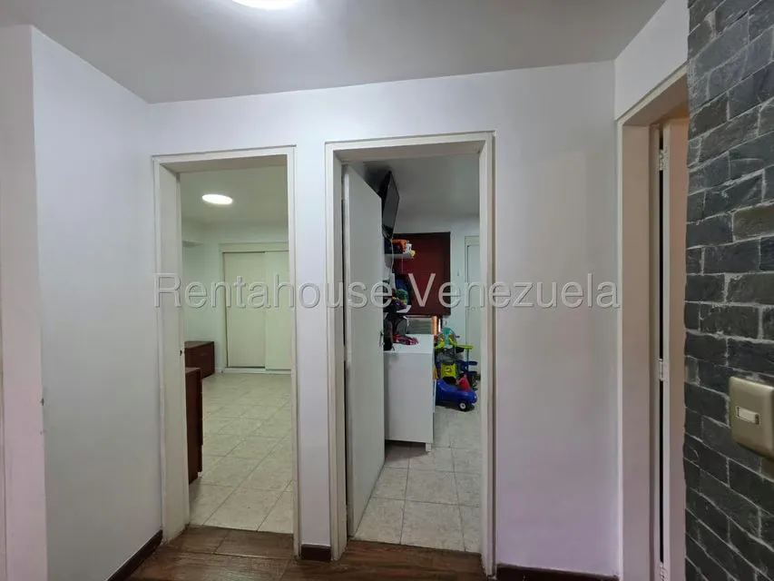Apartamento (1 Nivel) en Venta en La Bonita, Distrito Metropolitano - 13