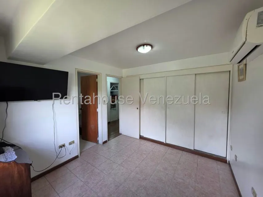 Apartamento (1 Nivel) en Venta en La Bonita, Distrito Metropolitano - 16