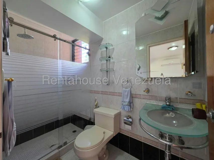Apartamento (1 Nivel) en Venta en La Bonita, Distrito Metropolitano - 19