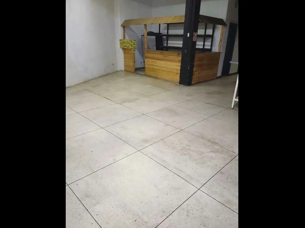 Local Comercial en Alquiler en Av. Sucre de Catia, Caracas - 2