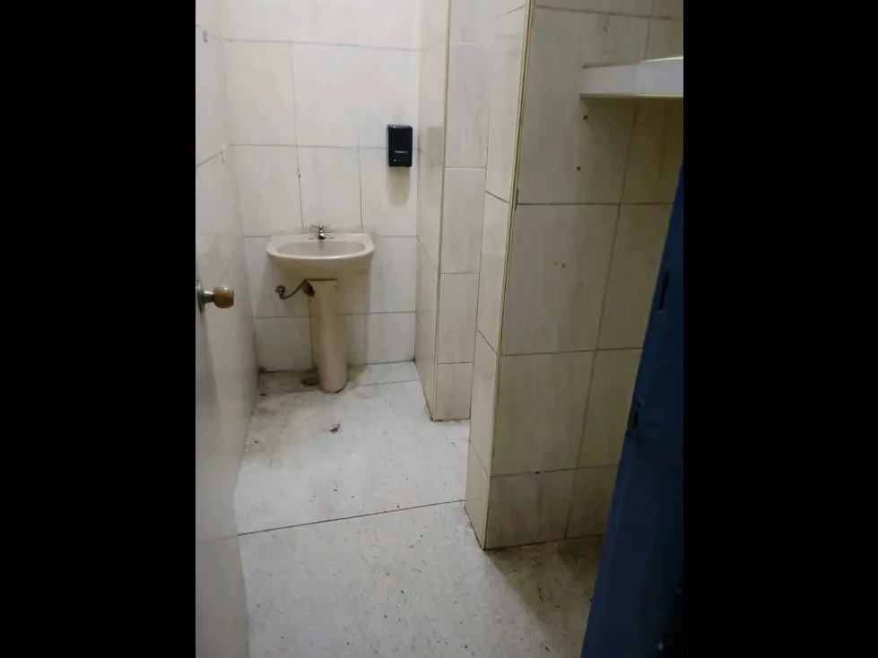Local Comercial en Alquiler en Av. Sucre de Catia, Caracas - 5