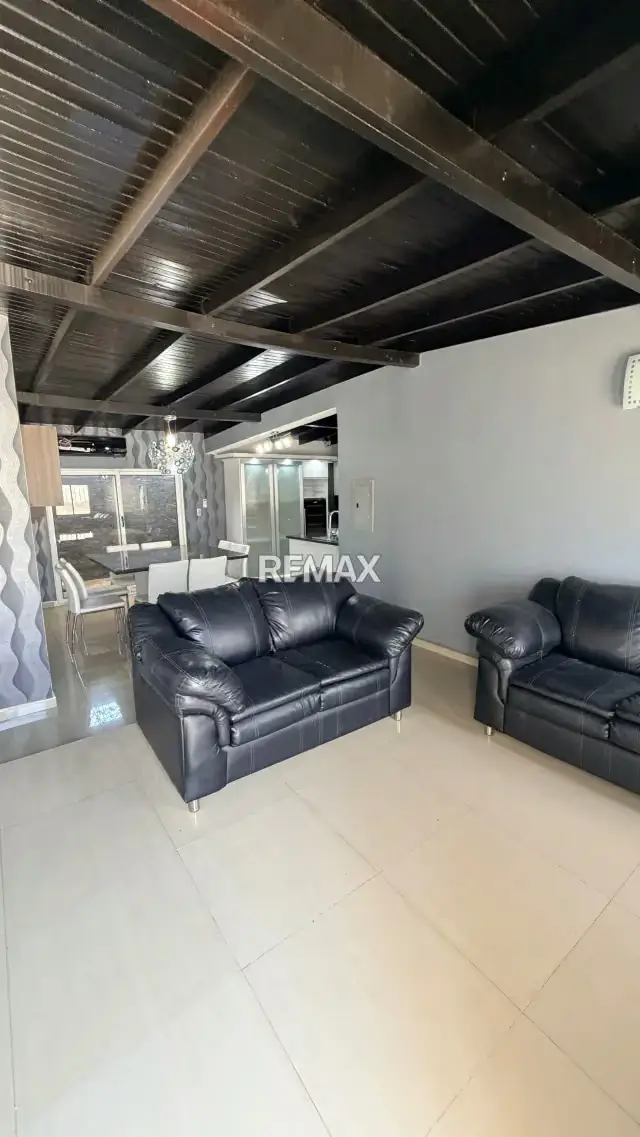 Casa amoblada conjunto cerrado
