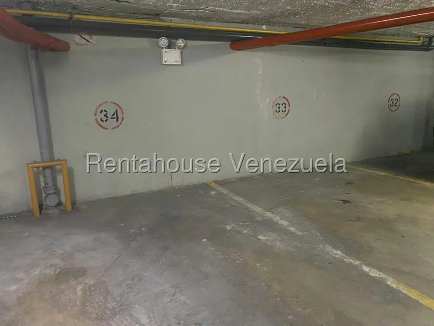 Apartamento (1 Nivel) en Venta en La Alameda, Distrito Metropolitano - 24
