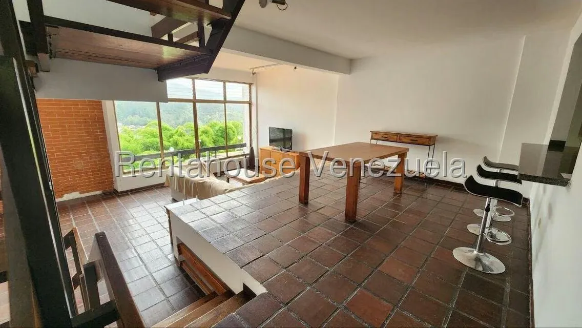 Casa (Duplex) en Alquiler en Los Naranjos del Cafetal, Distrito Metropolitano - 6