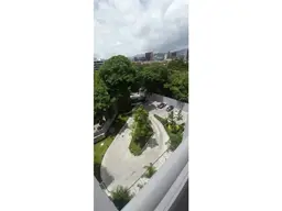 View 16