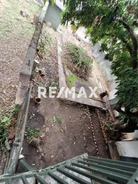 Casa Comercial en Venta en El Viñedo Valencia - 2