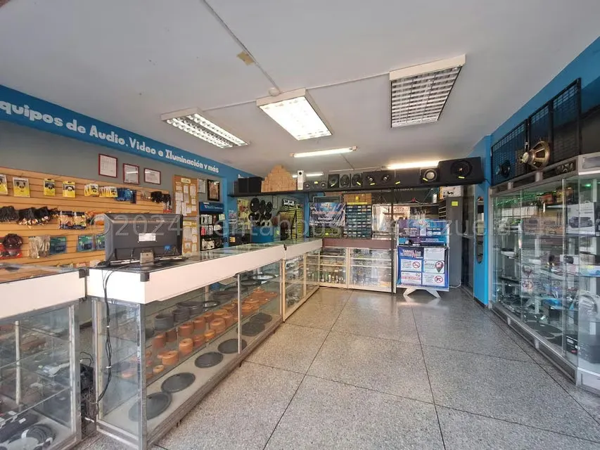 Edificio en Venta en Zona Centro, Aragua - 2