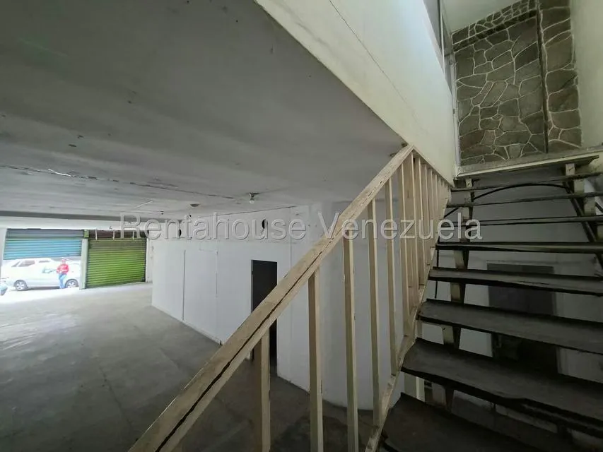 Edificio en Venta en Zona Centro, Aragua - 106