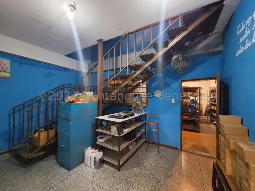 Edificio en Venta en Zona Centro, Aragua - 14