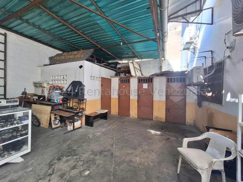 Edificio en Venta en Zona Centro, Aragua - 18