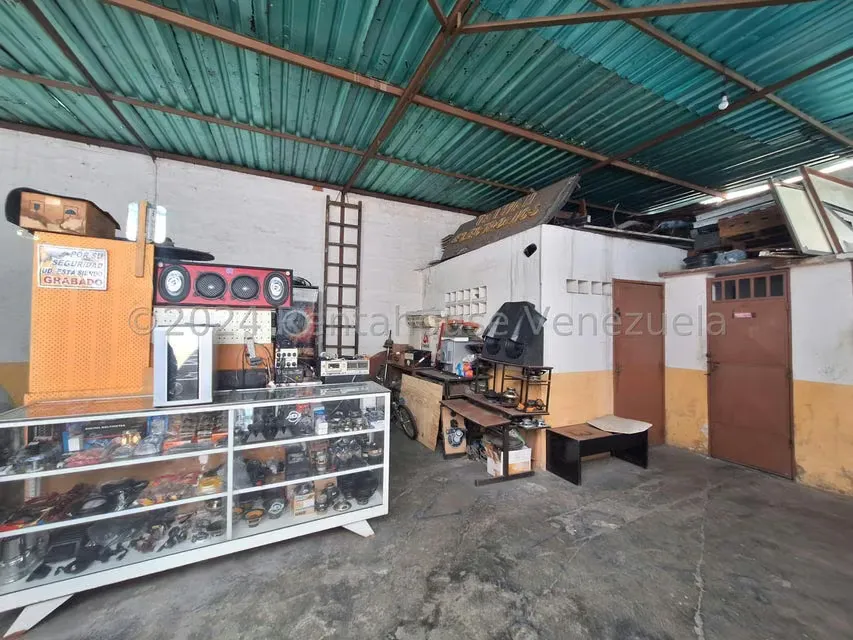 Edificio en Venta en Zona Centro, Aragua - 19