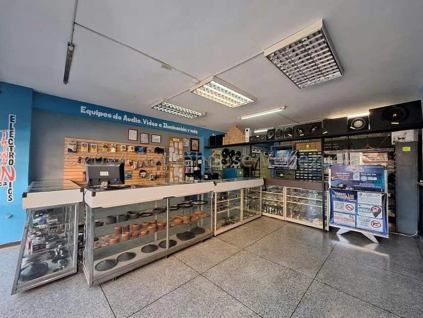 Edificio en Venta en Zona Centro, Aragua - 3
